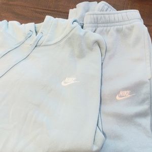 Nike sweatshirt and sweatpants set